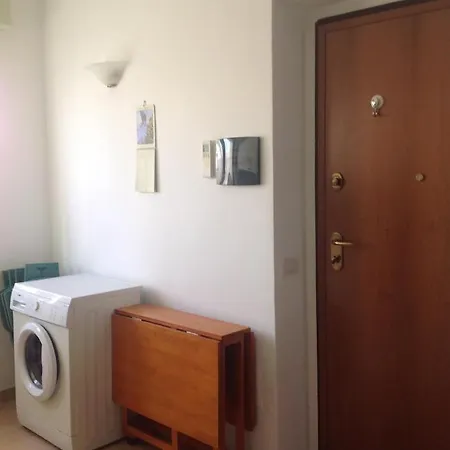 Cherie House أولبيا